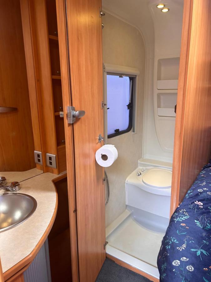 Kiwi Caravan Experience Motueka Extérieur photo